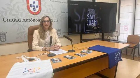 Araceli Garc&iacute;a en la presentaci&oacute;n de la XXXI Carrera Nocturna de San Juan / M.R.