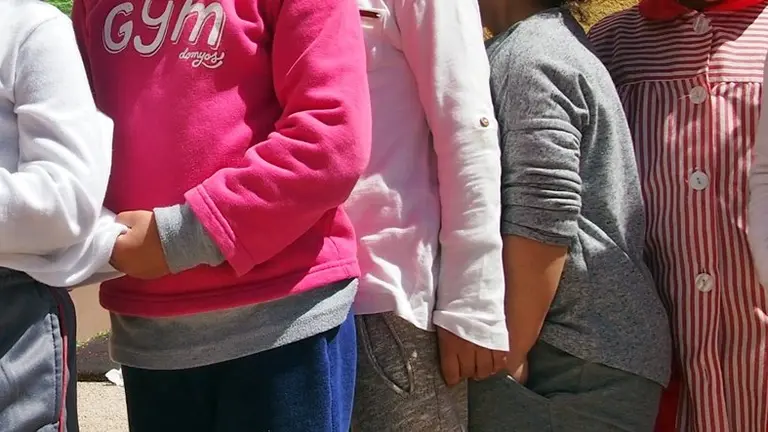 ni&ntilde;os apaisada alumnos
