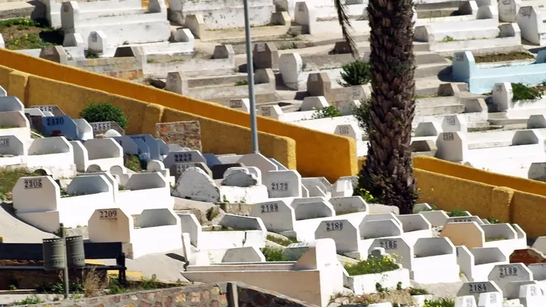 cementerio musulm&aacute;n sidi embarek