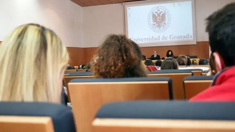 universitarios ugr campus