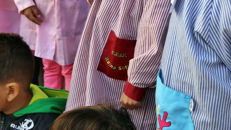 alumnos ni&ntilde;os reina sof&iacute;a colegio