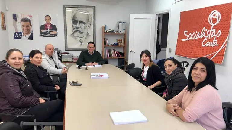 reuni&oacute;n educadoras psoe