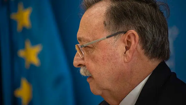 Juan Vivas perfil