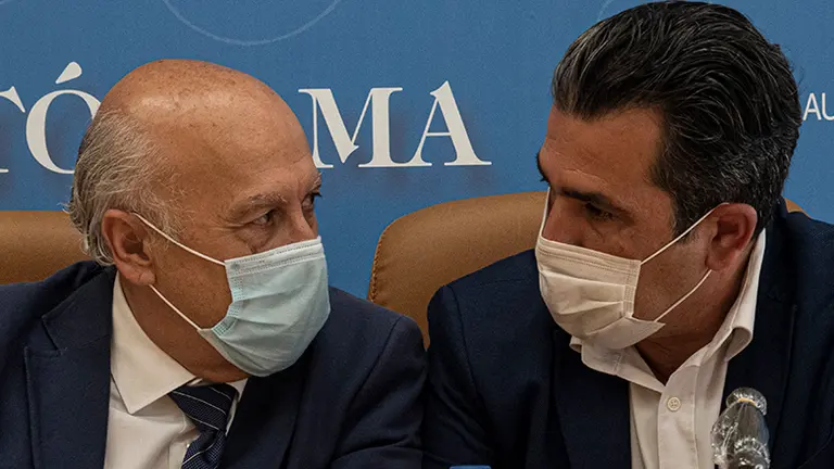 JAVIER GUERRERO Y CARLOS RONTOM&Eacute;