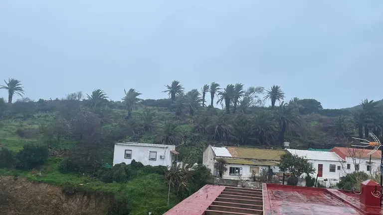 Temporal viento lluvia panoramica ceuta3