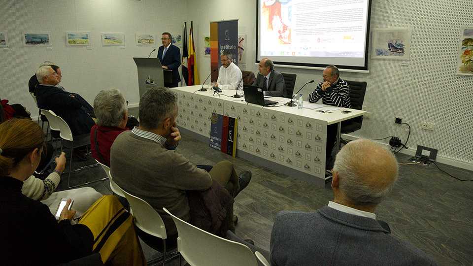 Jornadas de Economía del IEC la Sala de Usos Múltiples de la Biblioteca