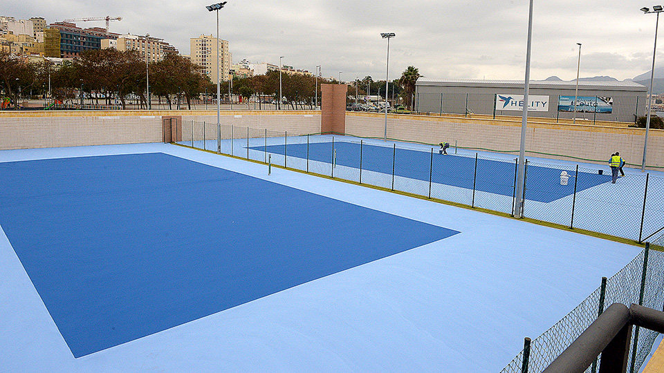 Nuevas pistas de tenis de La Marina