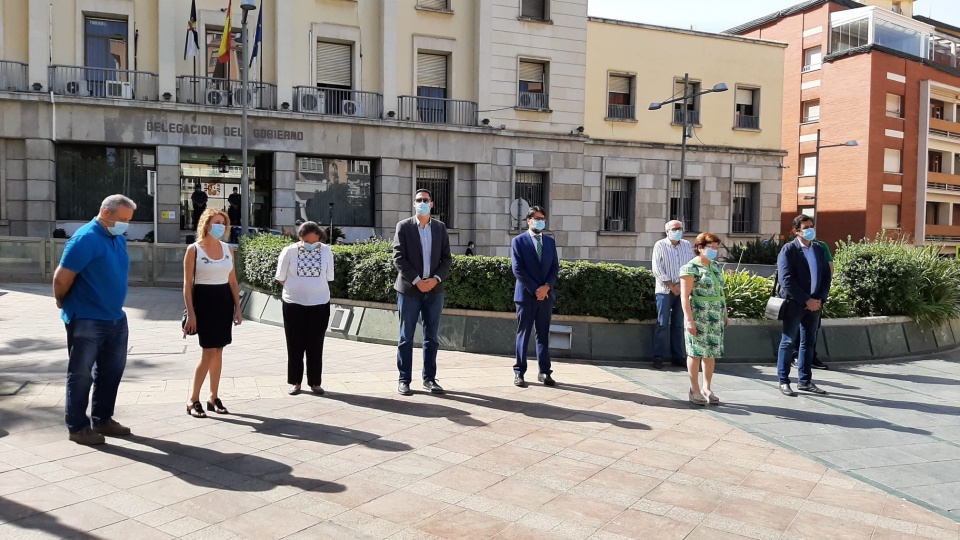 minuto silencio delegacion 25 sep