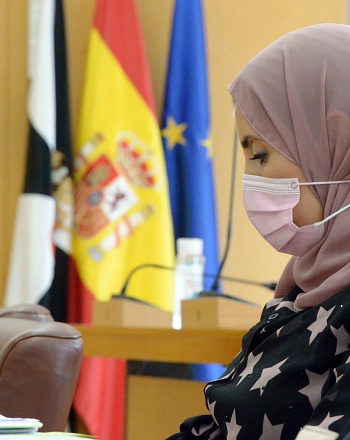 fatima hamed vertical pleno