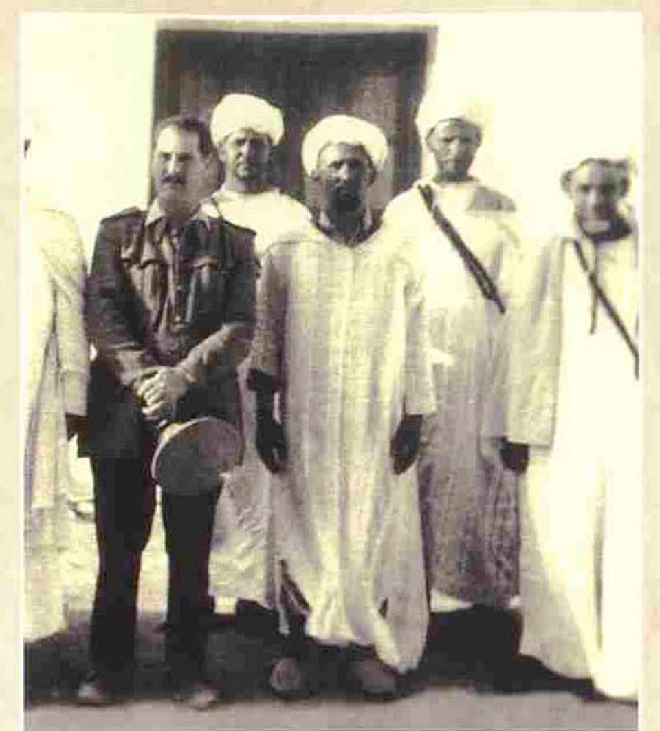 _CORONEL CAPAZ CON LOS PRINCIPALES JEFES DE TRIBU DE IFNI-ATLAS ILUSTRADO-IFNI-SAHARA-GUINEA-EMILIO MARIN FERRER