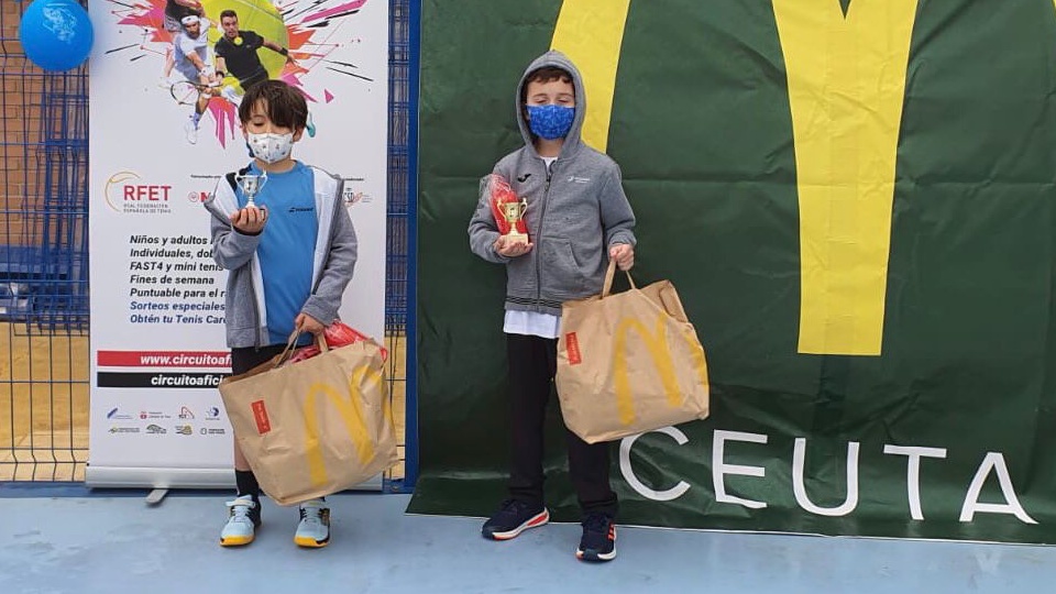 tenis ii mcdonals -04