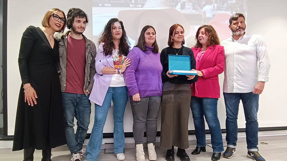 Familia de Ana Dueñas recoge el galardón a título póstumo