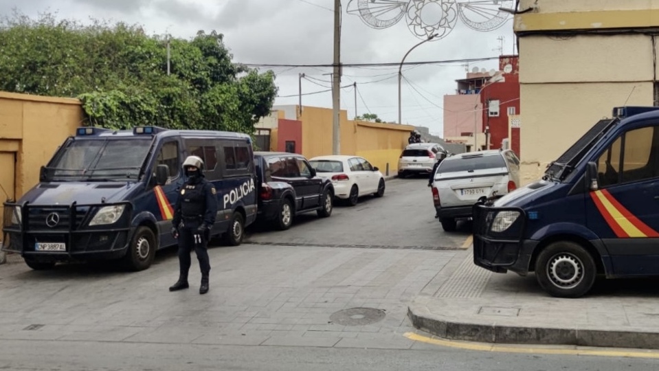 Despliegue policial en Los Rosales