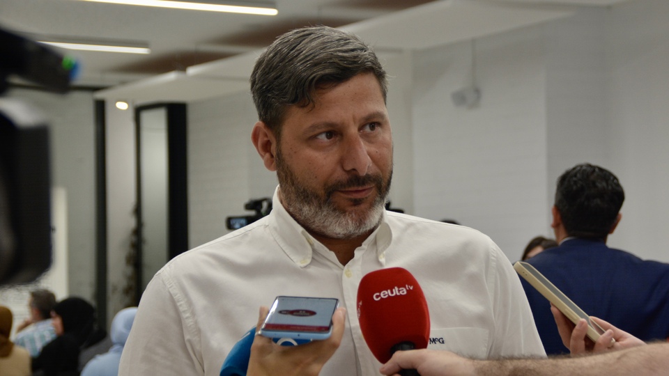 Debate educación elecciones PP PSOE MDyC Ceuta Ya! FAMPA