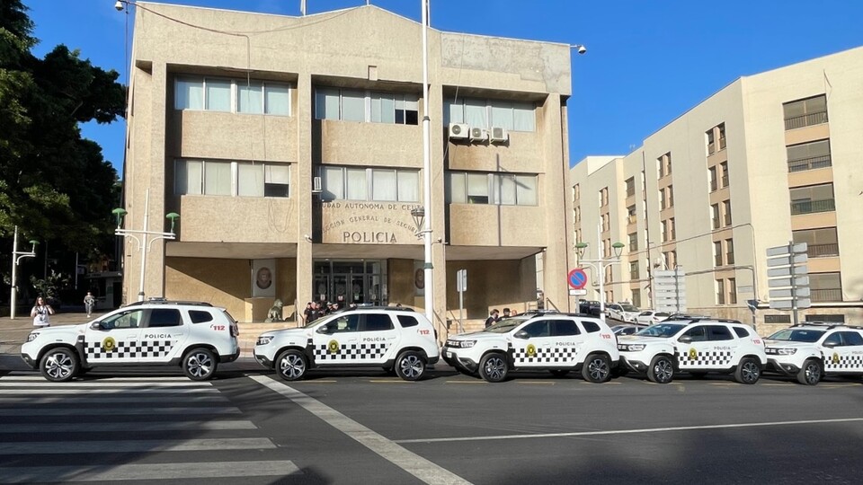 Nuevos coches patrulla de la Policía local / Gobernación