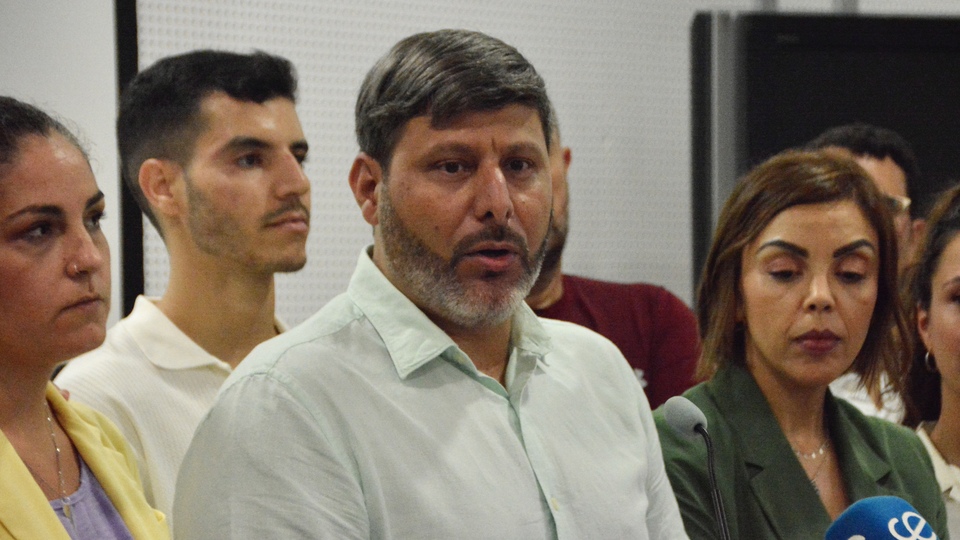 Ceuta Ya! caballas Mohamed Mustafa biblioteca Adolfo Suárez comunidad autónoma propuesta pleno