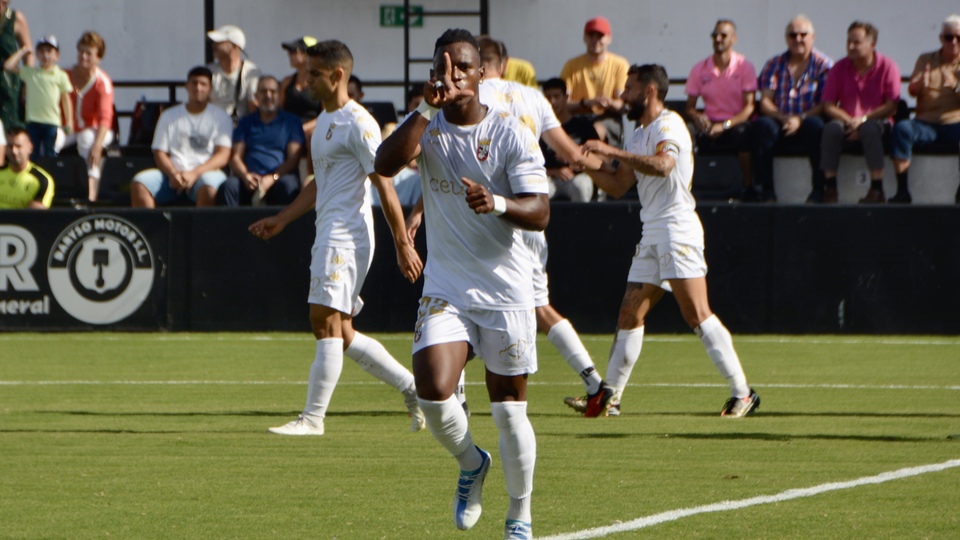 AD Ceuta CD Castellón Primera RFEF Alfonso Murube liga partido octubre 2023