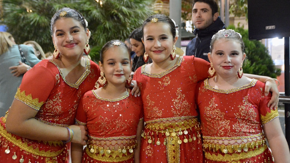 Diwali encendido alumbrado comunidad hindú luces 2023
