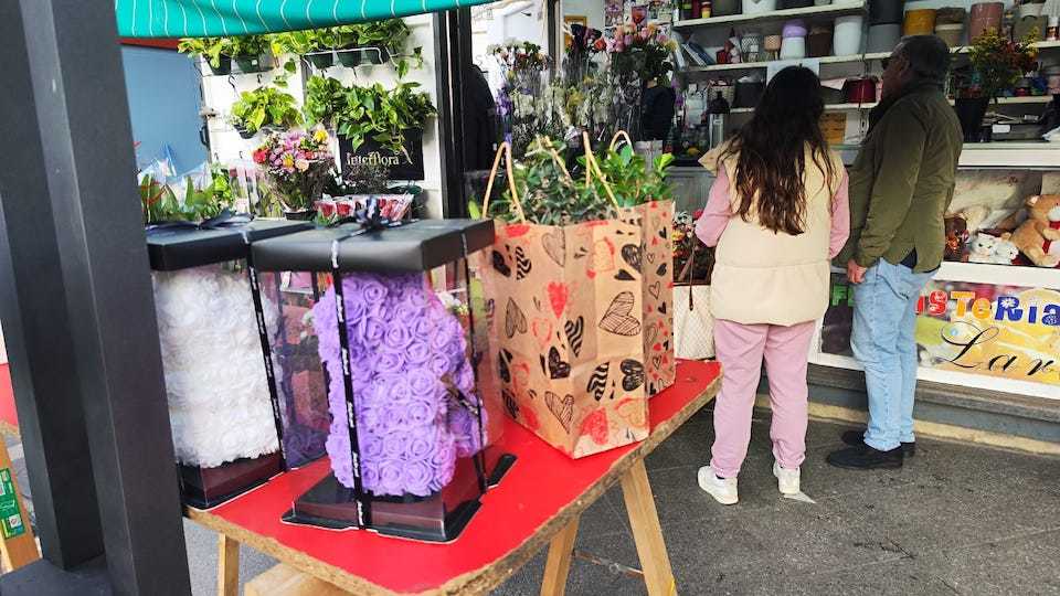 floristeria lara flores san valentin