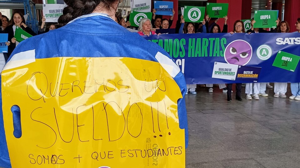 SATSE Sindicato de Enfermería concentración hospital universitario sueldos