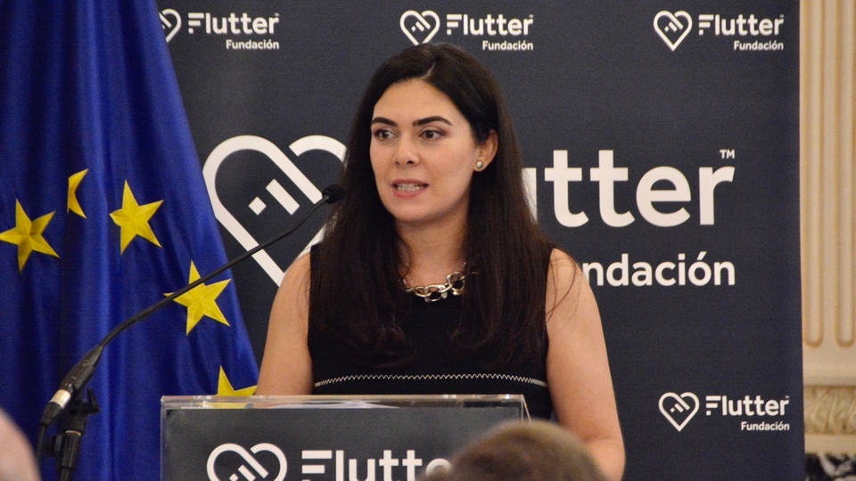 Flutter Entertainment Fundación prsentación juegon oline apuestas