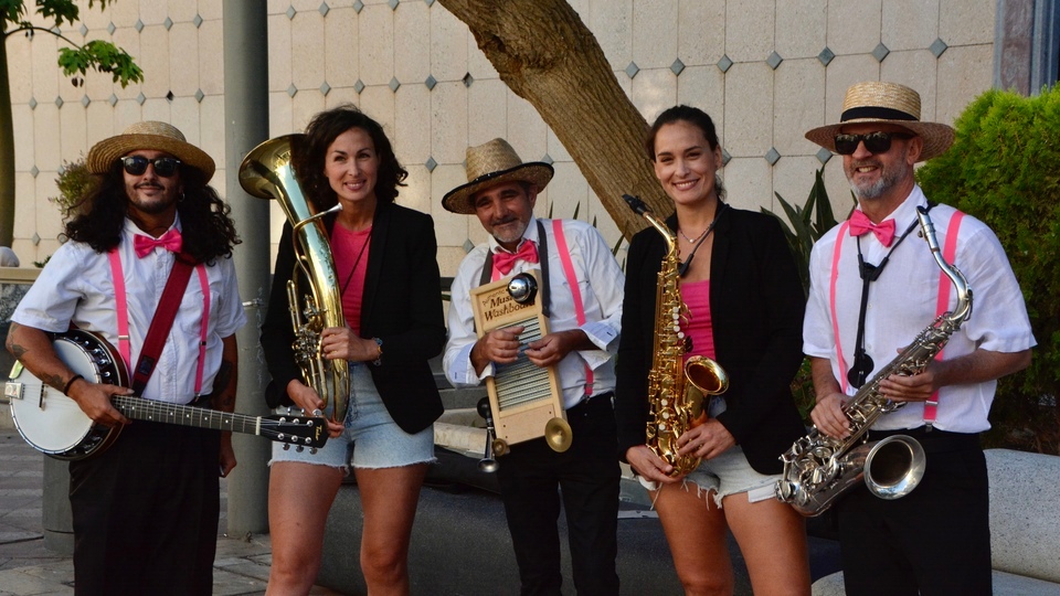 Jazz Día Europeo de la Música banda itinerante Jacare band 2024