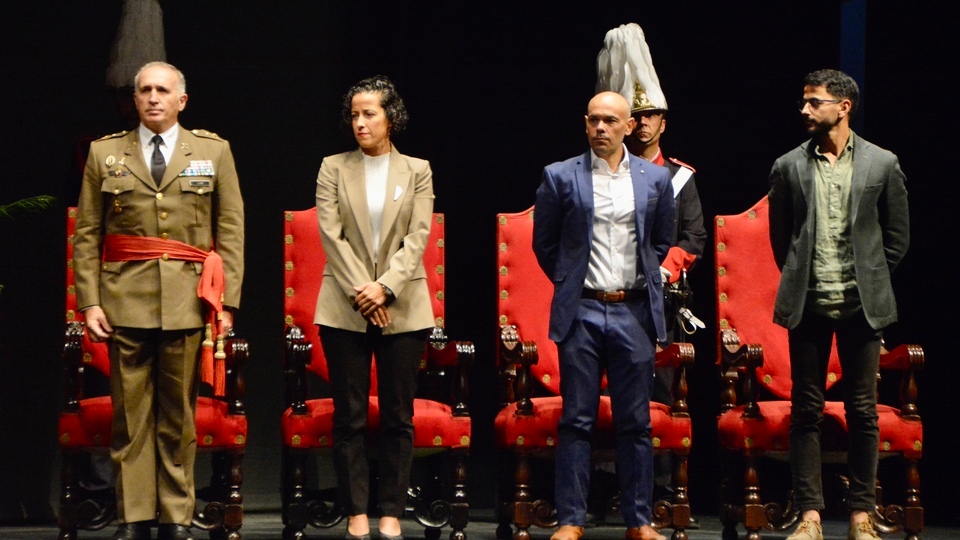 Día Ceuta autonomía medallas teatro auditorio revellín 2024