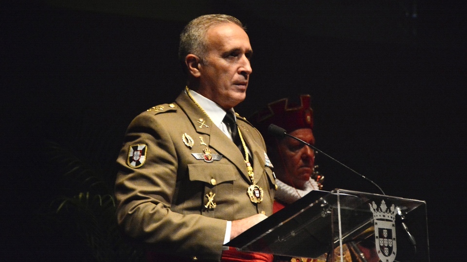 Día Ceuta autonomía medallas teatro auditorio revellín 2024