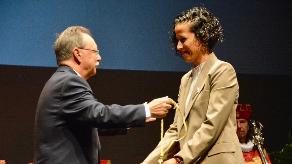 Día Ceuta autonomía medallas teatro auditorio revellín 2024