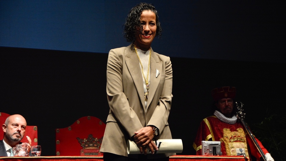 Día Ceuta autonomía medallas teatro auditorio revellín 2024