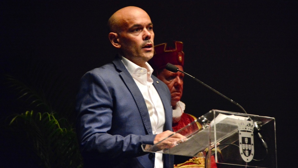 Día Ceuta autonomía medallas teatro auditorio revellín 2024