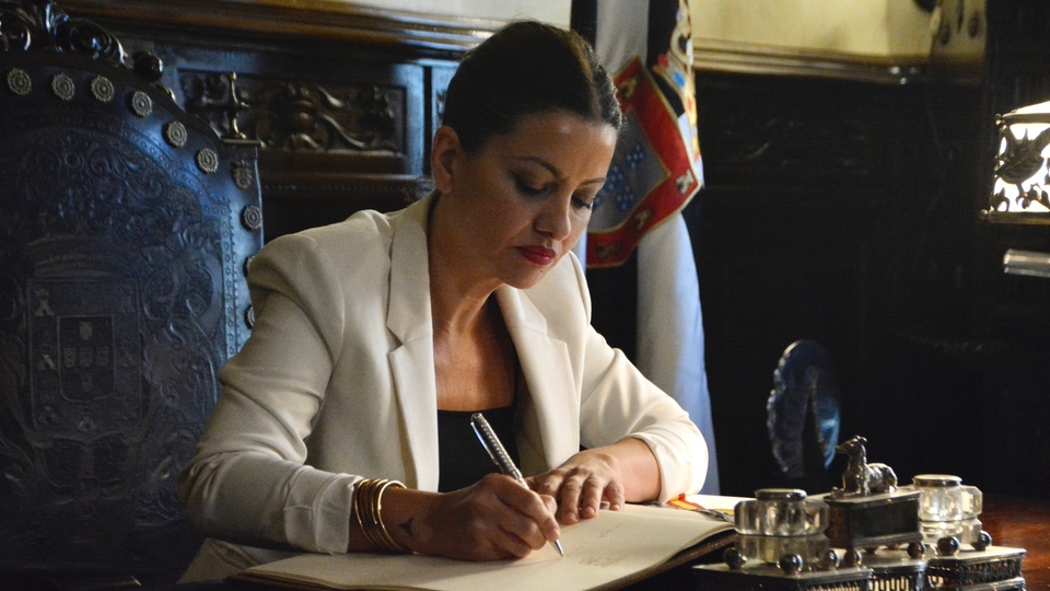 Sira Rego ministra Juventud e Infancia visita menores inmigracón 2024