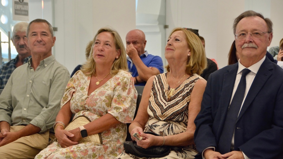 Al Idrissi Hermandad Descendientes Amigos Regulares homenaje despedido general Fernando Rocha