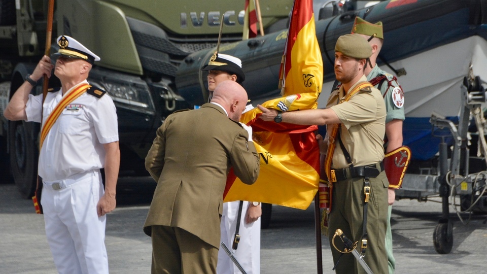 ULOG 23 cuartel acuartelamiento Otero aniversario Medalla Naval Compañía de Mar