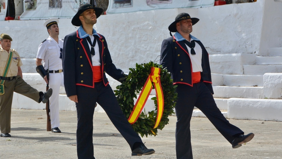 ULOG 23 cuartel acuartelamiento Otero aniversario Medalla Naval Compañía de Mar