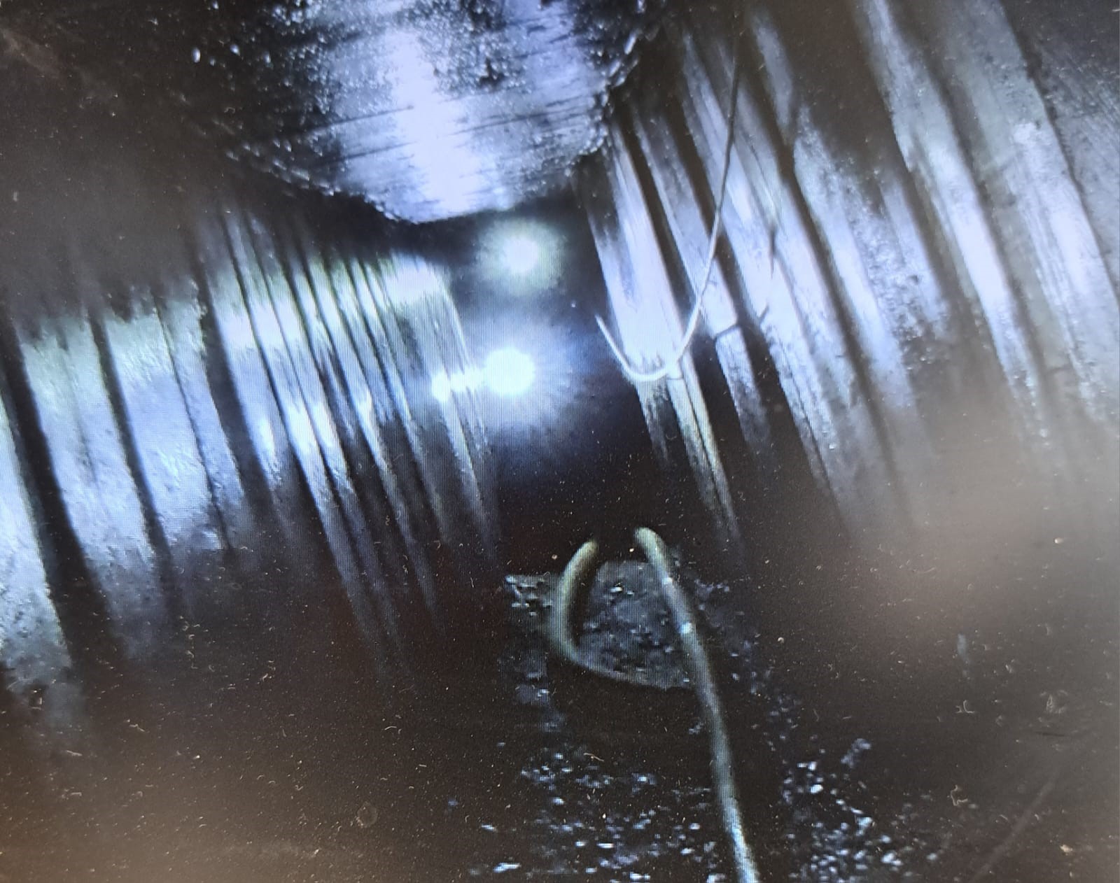 El túnel utilizado por los narcos para pasar droga bajo el Tarajal