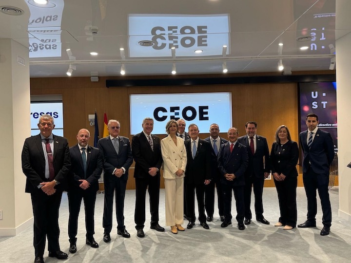 El Rey Felipe VI recibe a la Confederación de Empresarios de Ceuta (Cece)1