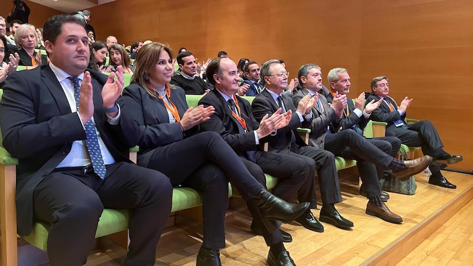 Asistentes a la 4ª edición de las Jornadas Hablemos en Femenino, bajo el título 'Voces del Estrecho: mujeres al timón del cambio'.