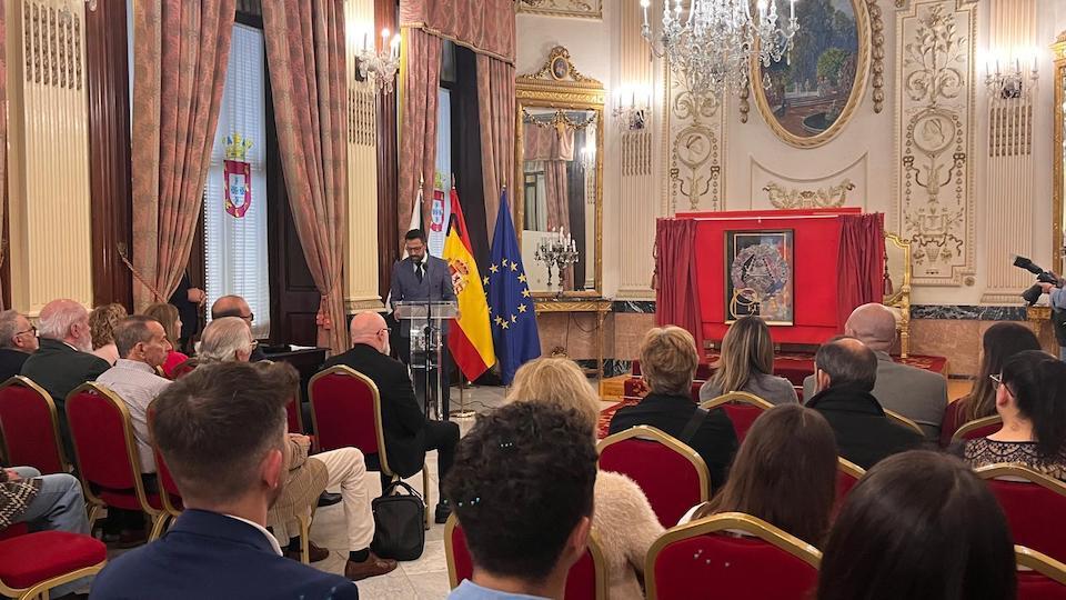 La Hermandad del Rocío presenta el cartel conmemorativo y pregoneros de Pentecostés7