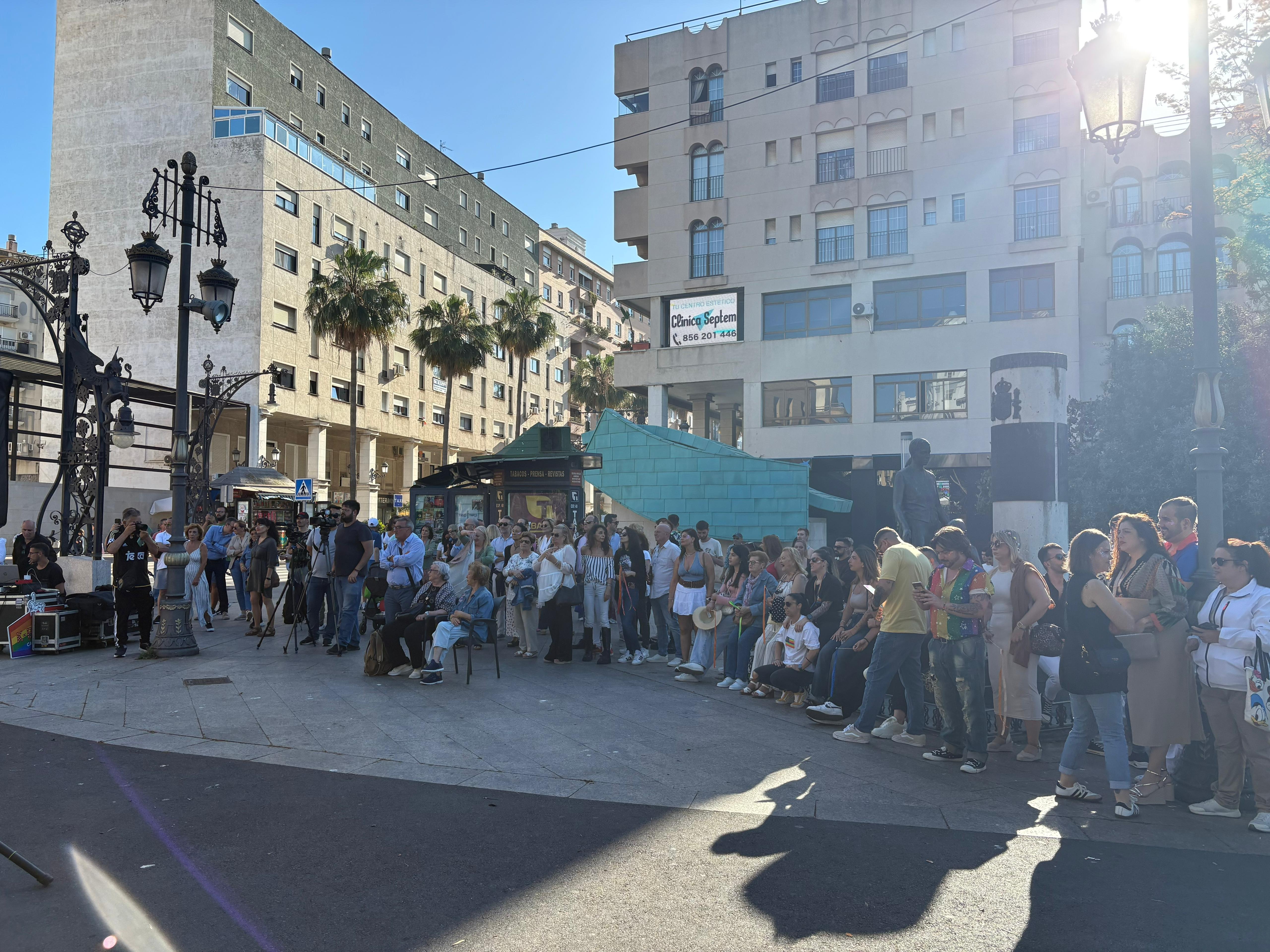 La plaza de la Constitución durante el pregón del Orgullo 2025