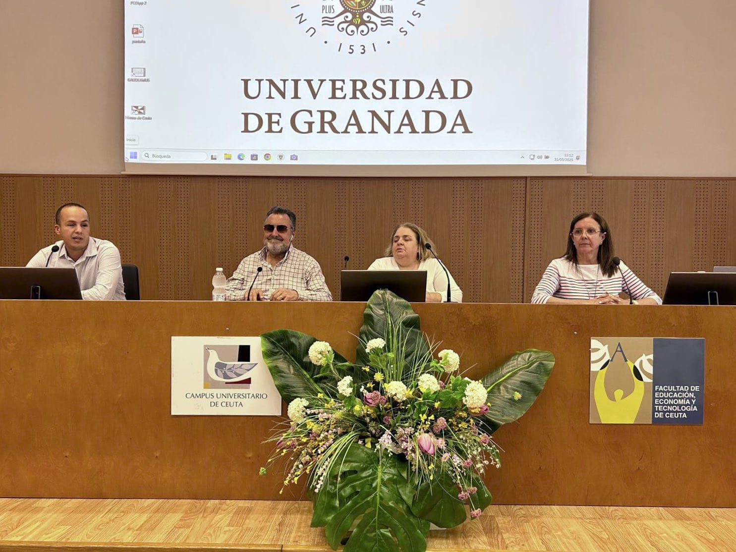 Miguel Carballeda Piñeiro, en el Salón de Actos de la Universidad de Granada, en ceuta.