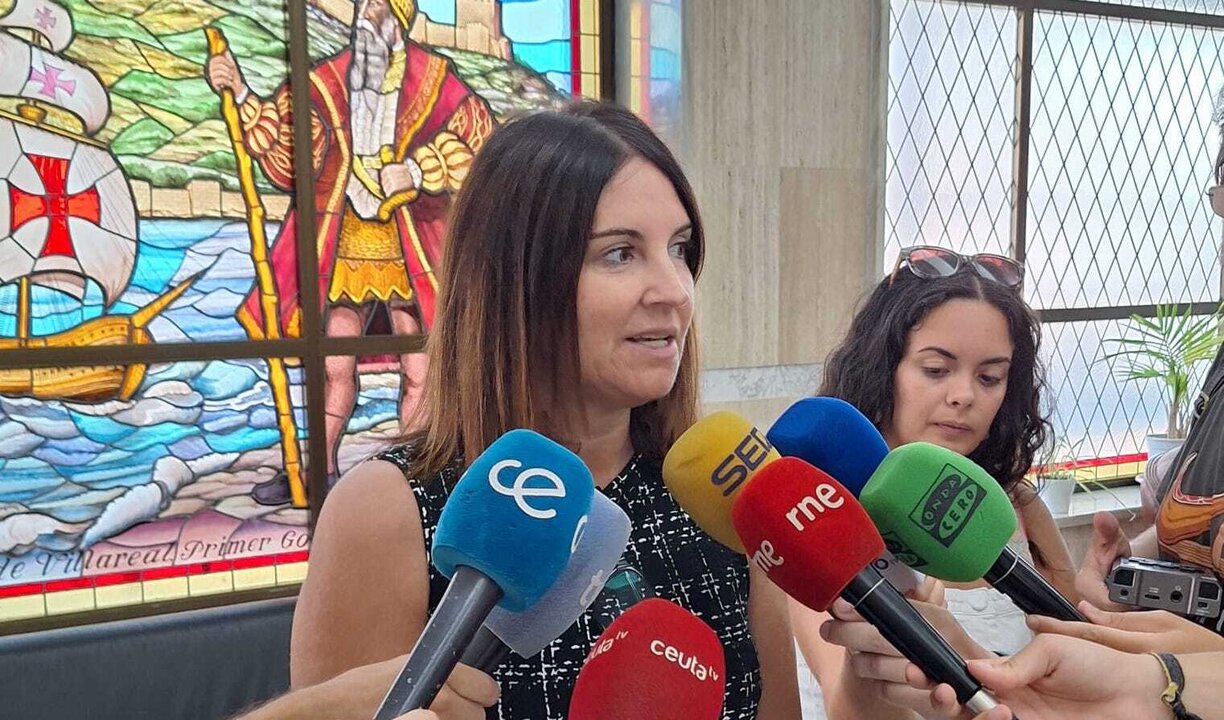 Livia Rosales.