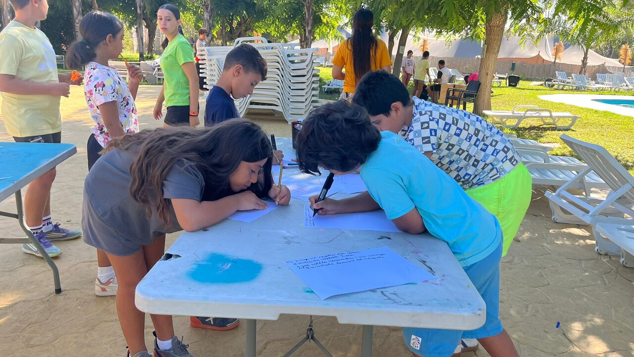 Campamento de verano en el complejo Miguel de Luque. 22