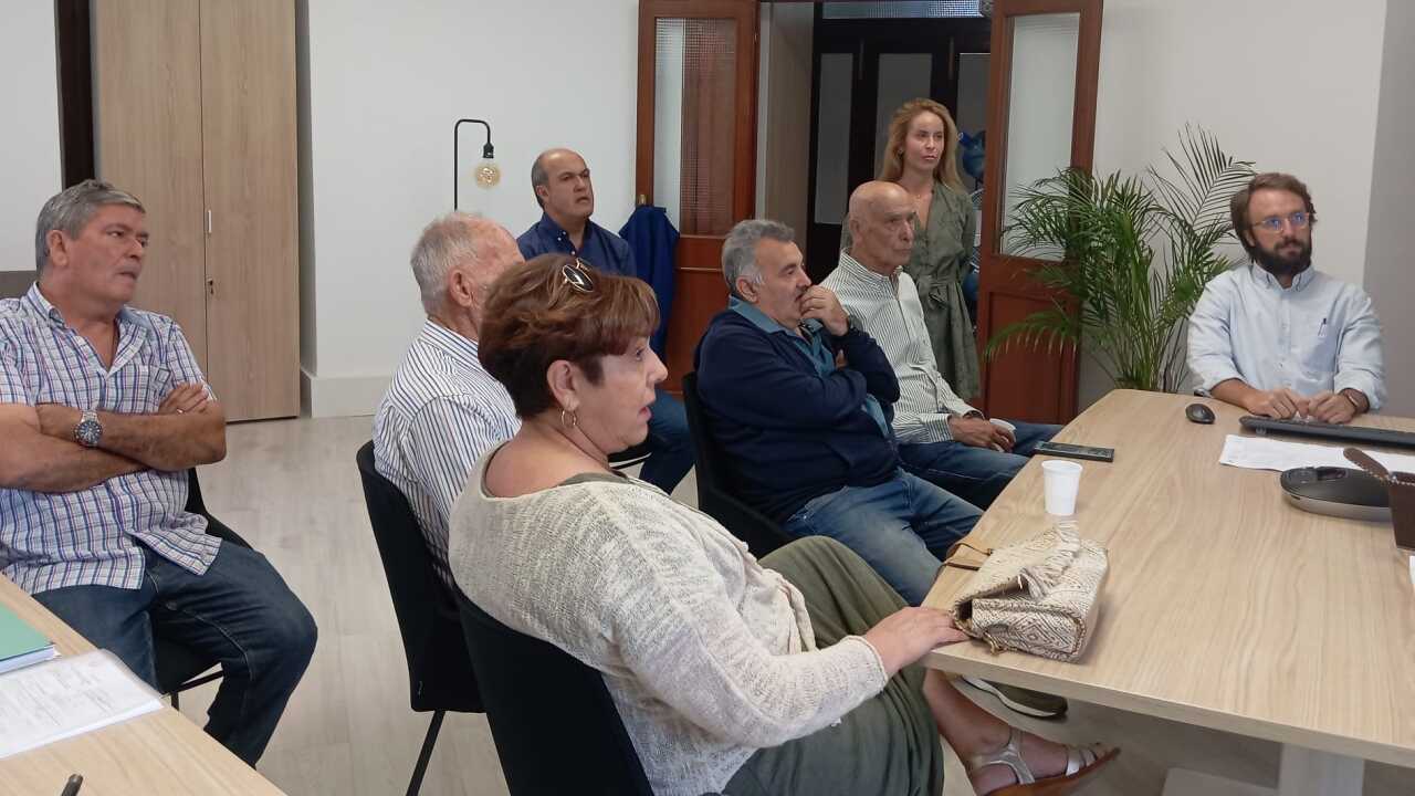 reunion virgen carmen fomento