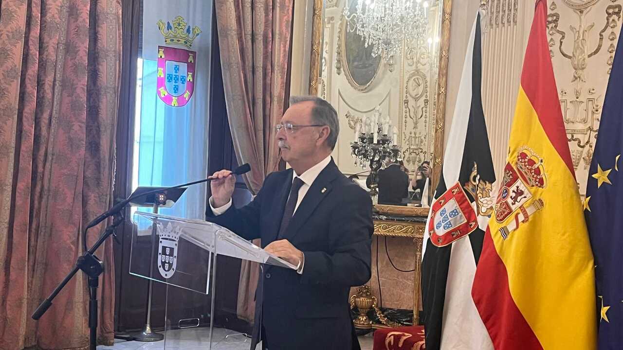El presidente, Juan Vivas