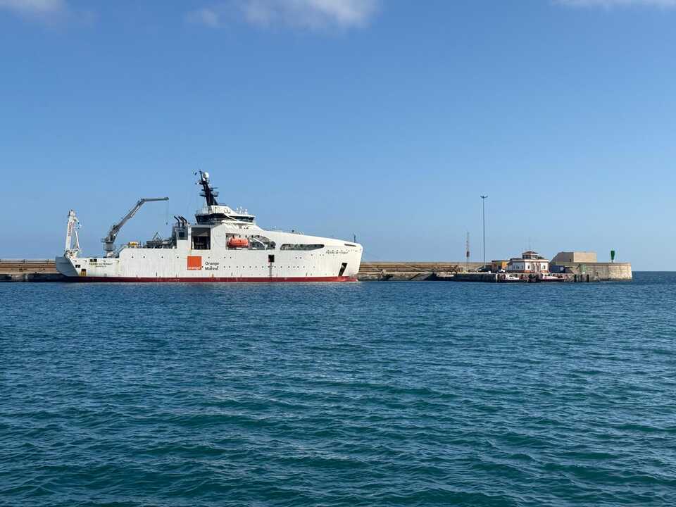 Operativa desarrollada en el Puerto de Ceuta vinculada a la carga de cable de fibra óptica (3)