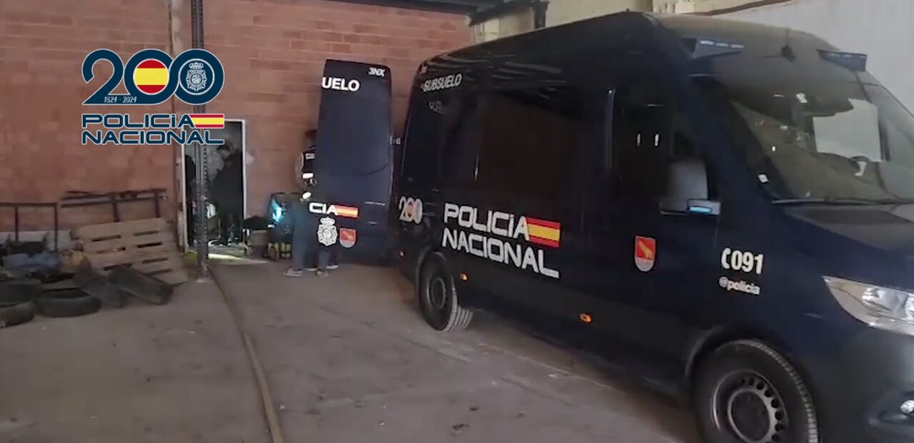 Imágenes facilitadas por la Policía Nacional del segundo narcotúnel encontrado en el polígono del Tarajal (6)