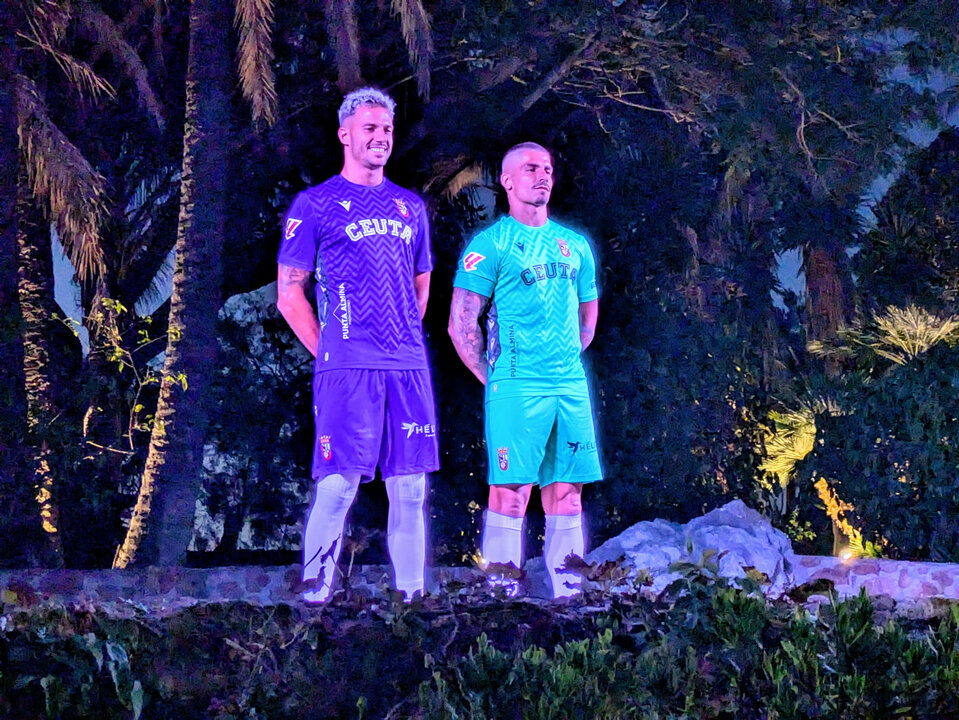 Camiseta de porteros de la AD Ceuta FC